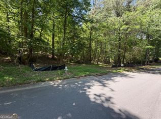 2761 Gardenwood Ct SW, Lilburn, GA 30047