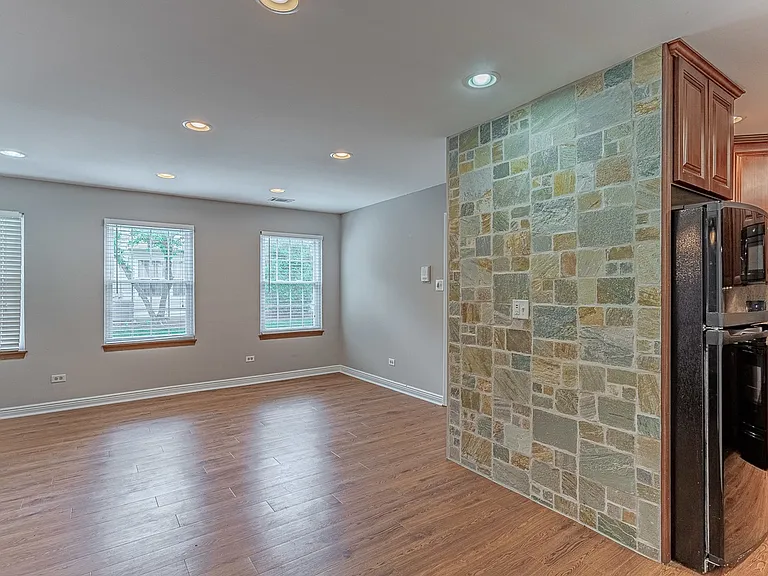 1303 Wyndham Dr #D-107 — Photo 16