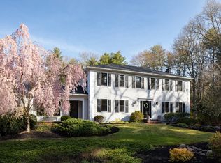87 Olde Knoll Rd, Marion, MA 02738