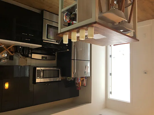 Rented by Sher Management | media 20