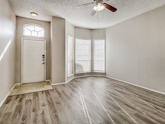 5th image of 1511 Springwood Dr