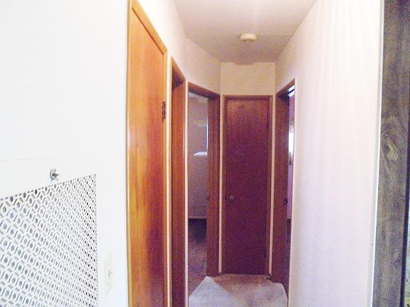 4th image of 4121 Chandler Dr