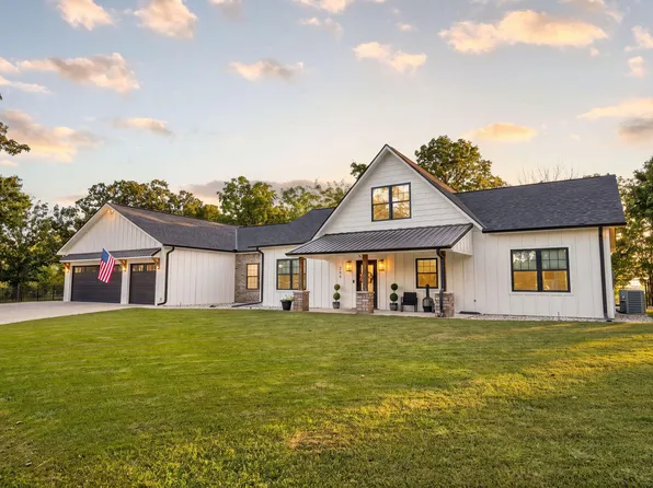 299 Bow Hunter Lane, Galena, MO 65656