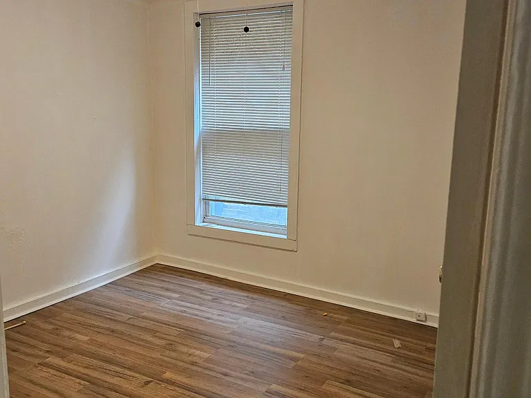 6639 S Perry Ave #2S — Photo 3