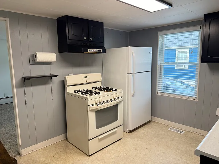 1722 Walnut St — Photo 3