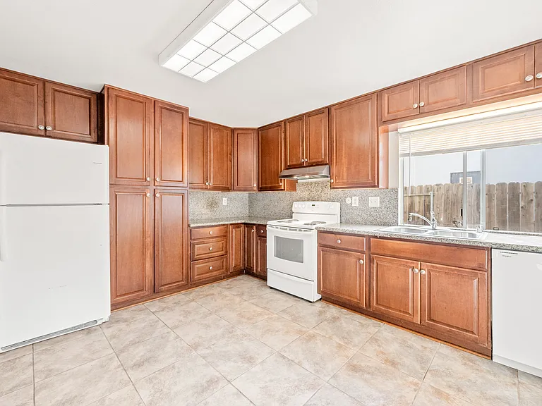 8936 Libra Dr — Photo 11