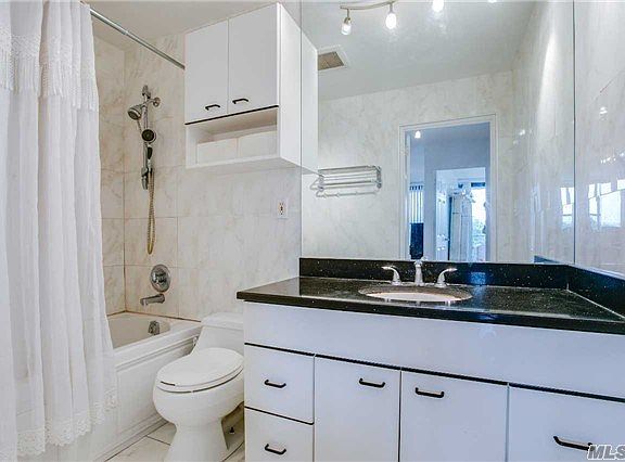5th image of 1011 162nd St #7A