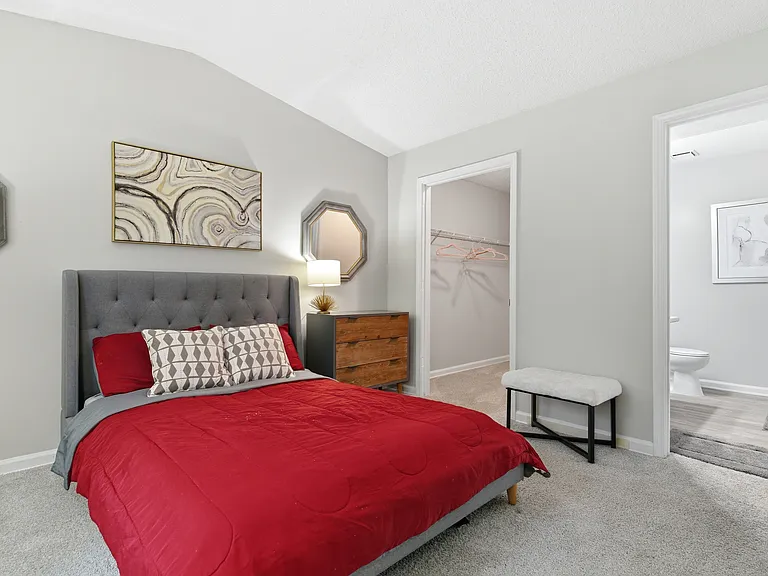 City Park Apartments — Photo 39