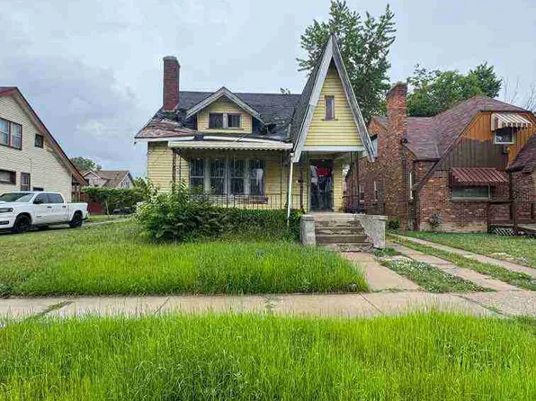 10376 Beechdale St, Detroit, MI 48204