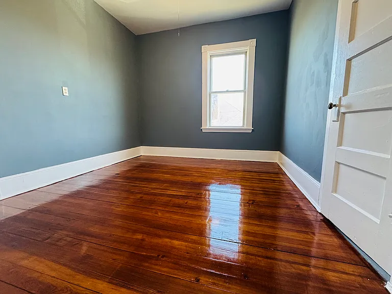 834 Brock Ave #3S — Photo 10