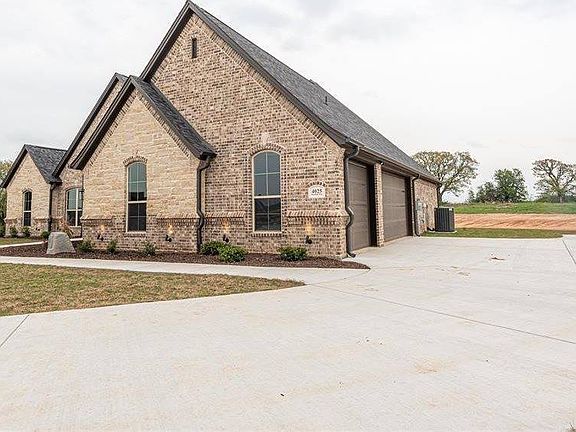 4th image of 4025 Westfork Way