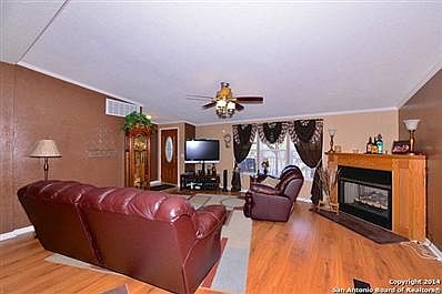 5th image of 445 County Road 3823