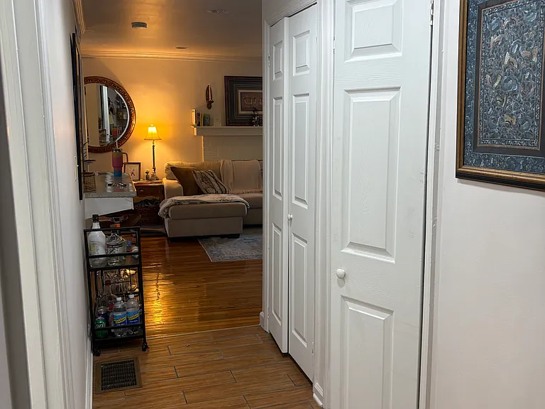 1439 Windsor Pkwy NE — Photo 28