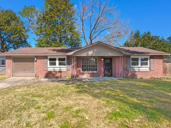 7708 Knollwood Dr, North Charleston, SC 29418