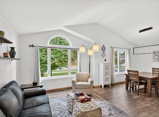 1852 129th Ave NE, Blaine, MN 55449