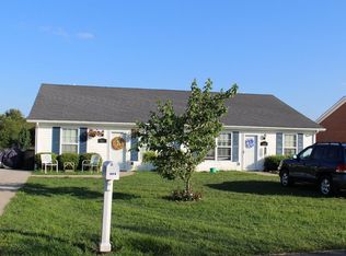 145 Springview Dr, Stamping Ground, KY 40379