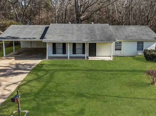 5828 E Sedgwick Ct, Jackson, MS 39211