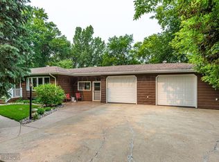 1326 River St, West Fargo, ND 58078