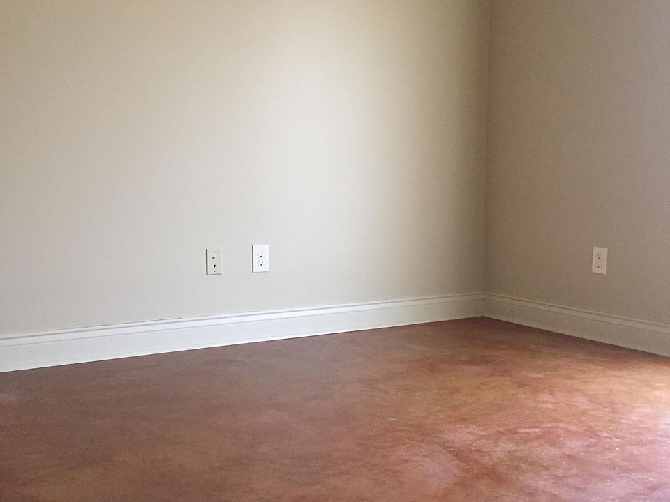 1st image of 601 Ginger Ln #A