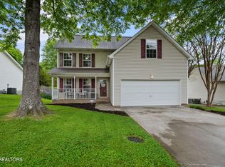 6806 Saint Croix Ln, Knoxville, TN 37918