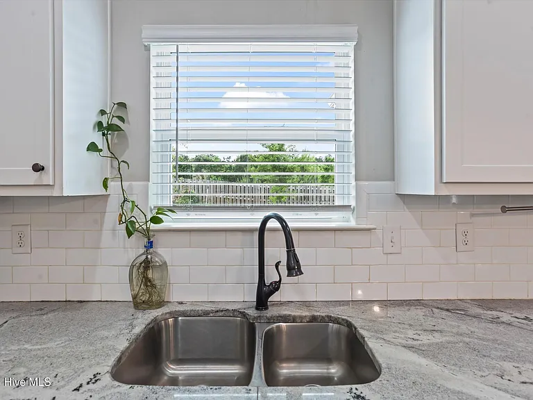 1014 Sluice Gate Dr — Photo 15