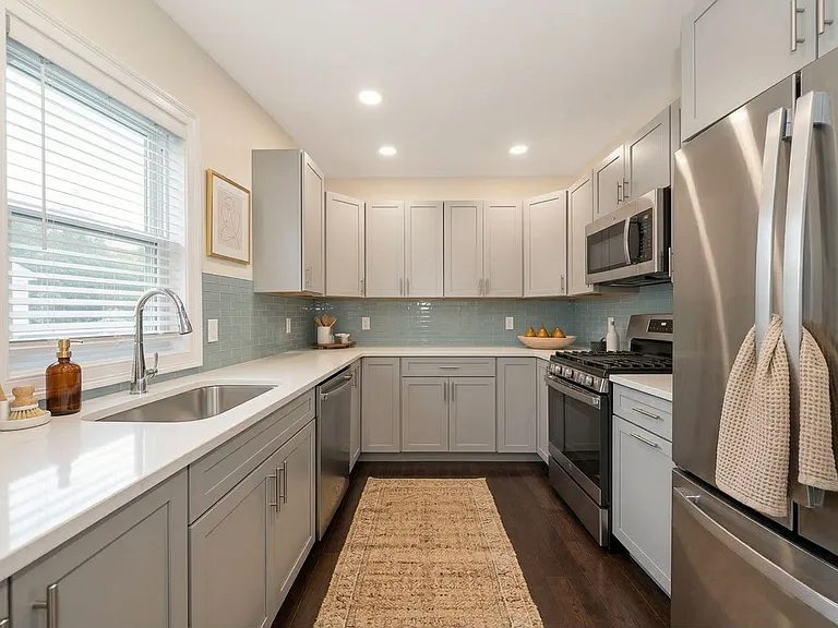 62-64 Bradbury Ave #2 — Photo 8