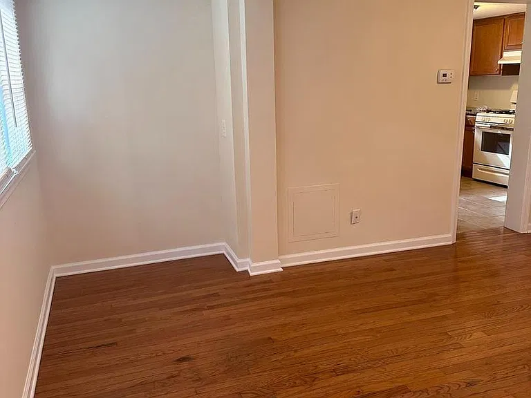 371 Easton Rd — Photo 5
