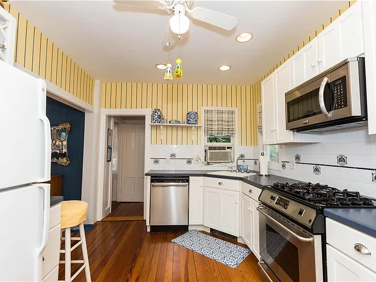 18 Lucas Ave — Photo 7