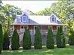 73 Leland Ave #1, Vineyard Haven, MA 02568