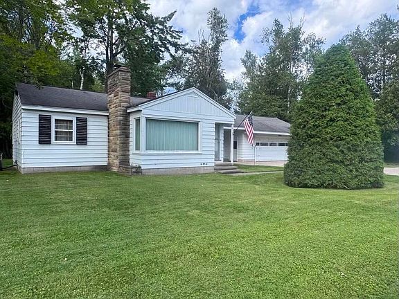 2nd image of 2434 Werth Rd