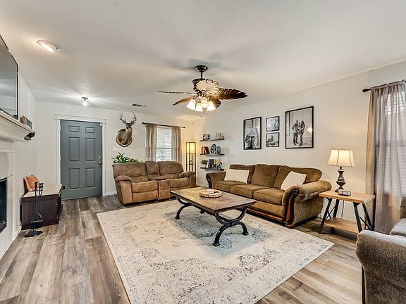 4th image of 205 Dartmouth Dr