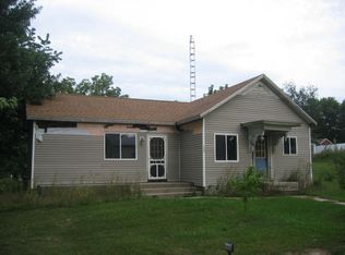 110 Columbus St, Ransom, IL 60470