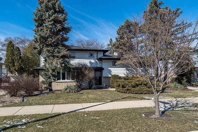 8416 Neenah Ave photo 1