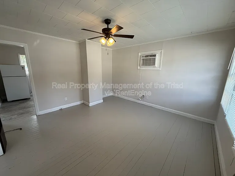 1600 E Martin Luther King Junior Dr — Photo 2