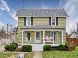115 S Collins St, Fowlerville, MI