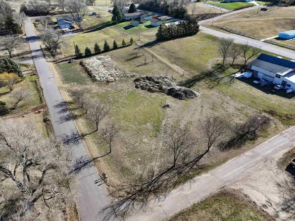 Locke & Cameron St, Ansley, NE 68814