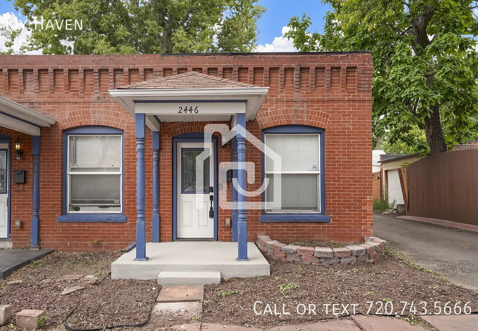 Historic 1 Bedroom in Highlands with Garage — Photo 1