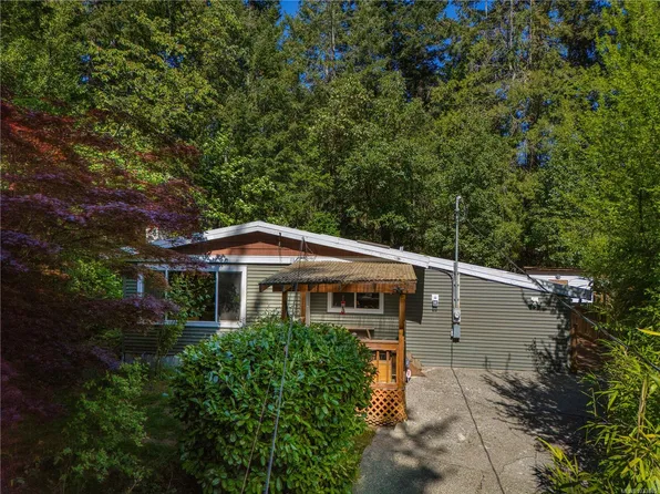 5470 Arnhem Ter, Nanaimo, BC V9T 2M3