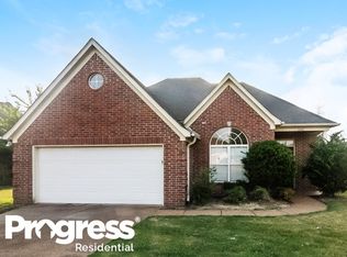 1200 Jackson Pond Cir, Cordova, TN 38018