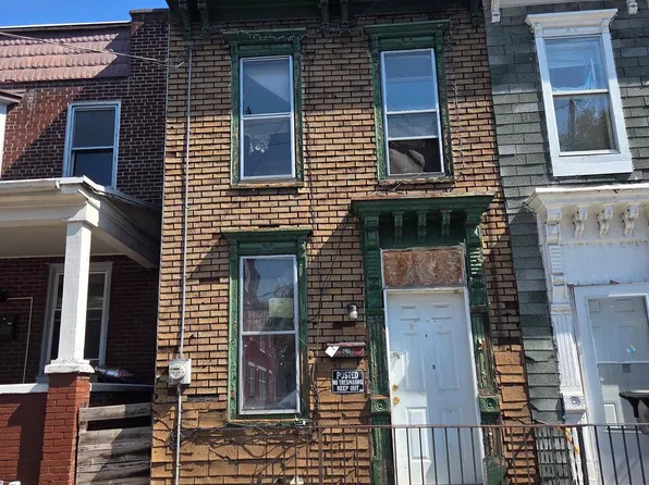 255 Crescent St, Harrisburg, PA 17104