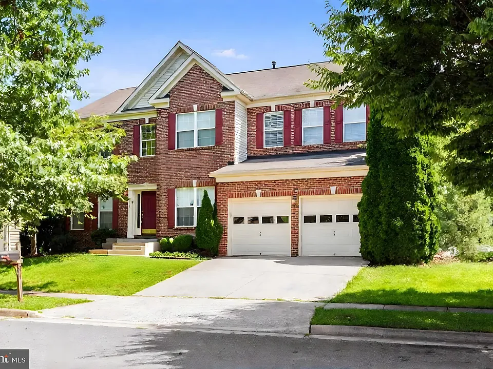 1950 Melvor Ln
