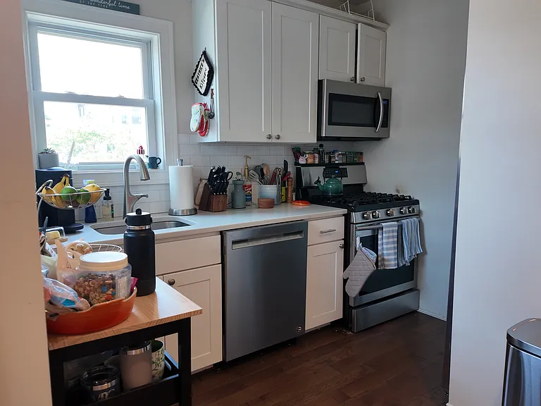 7 Loring St #2 — Photo 2