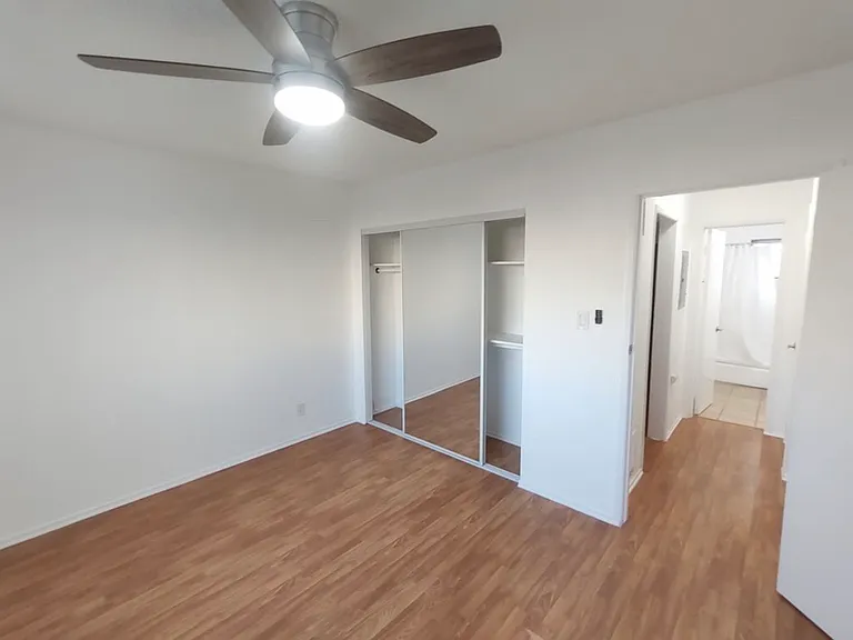 1250 N Kingsley Dr #106 — Photo 10