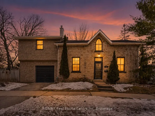 200 Saint George St E, Centre Wellington, ON N1M 1K4