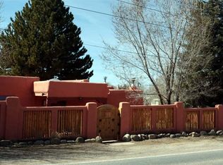 930 Kit Carson Rd, Taos, NM 87571