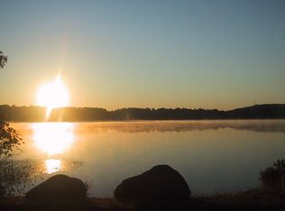 37 Calvin St, Ayer, MA 01432