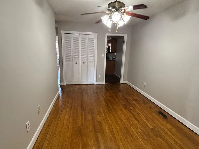 8 Rip Rap Rd — Photo 5