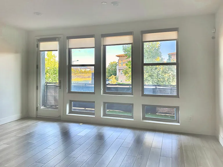 5565 Dublin Blvd — Photo 7