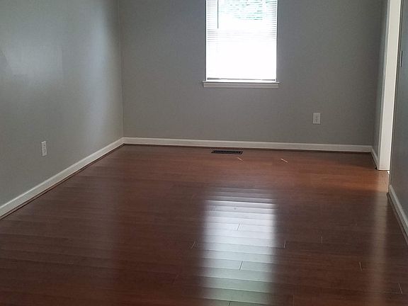 Dining room off living room