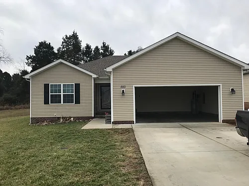 583 Moss Creek Ave Photo 1